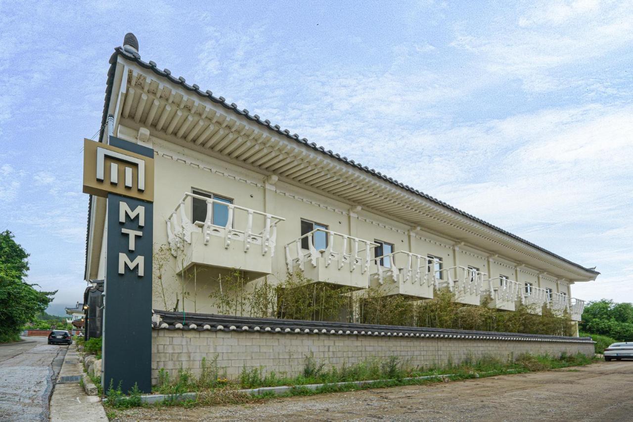 Mtm Family Hotel Gyeongju Ngoại thất bức ảnh
